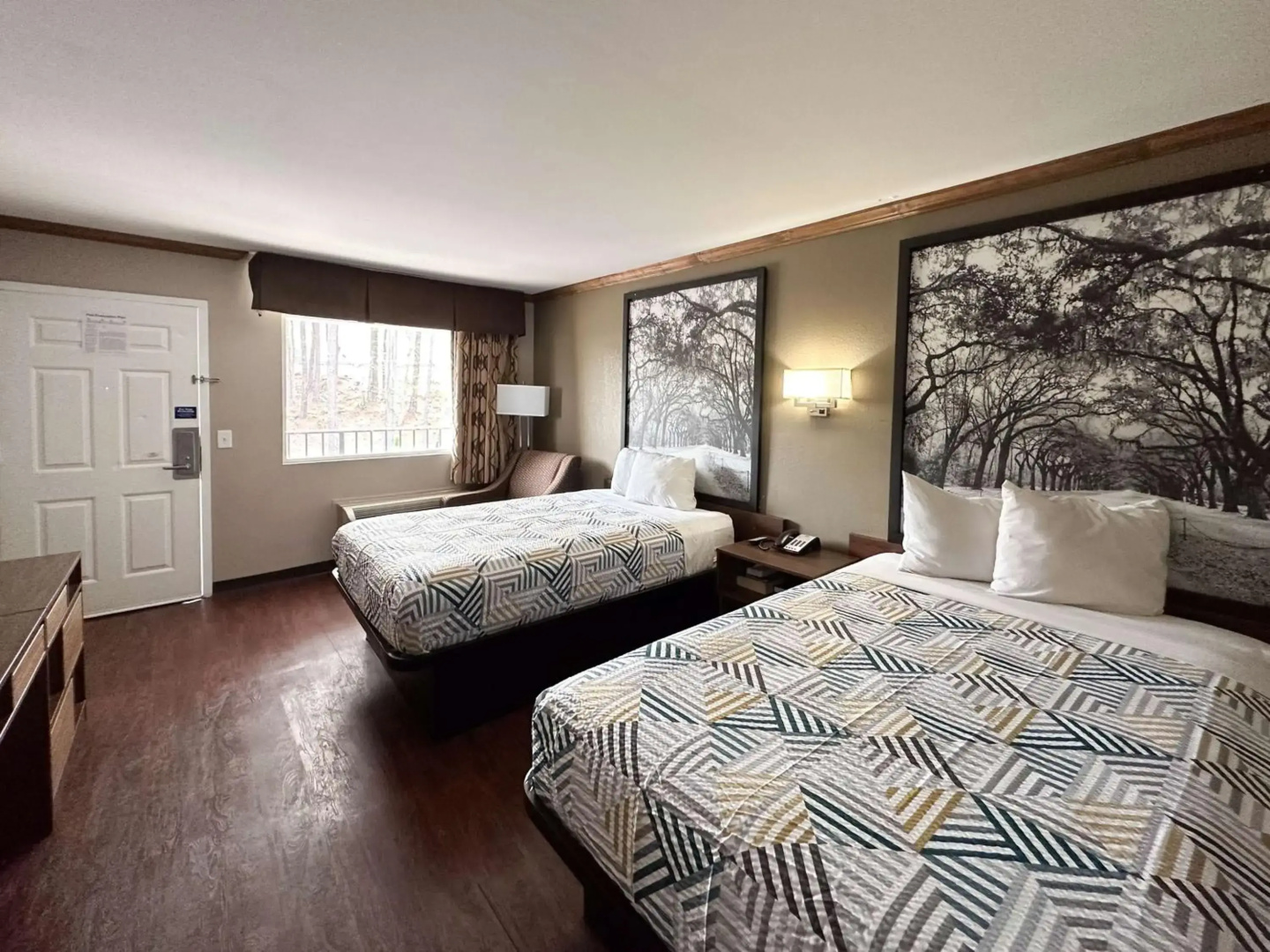 Photo - Motel 6 Atlanta, GA – Atlanta Airport East
