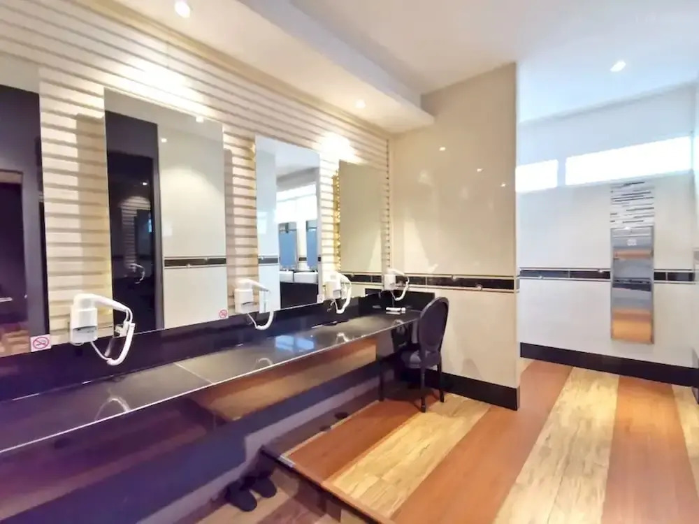 Photo - Capital O 75451 Podstel Hostel Bangkok