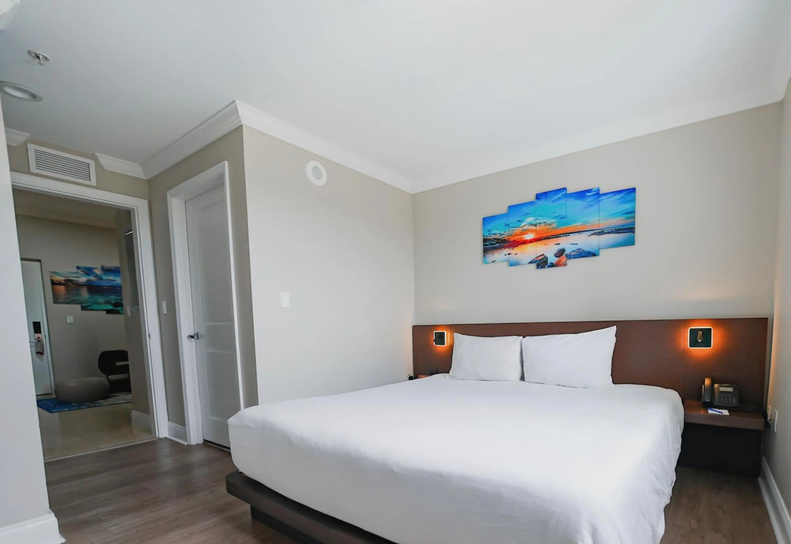 Photo - Nuvo Suites Hotel