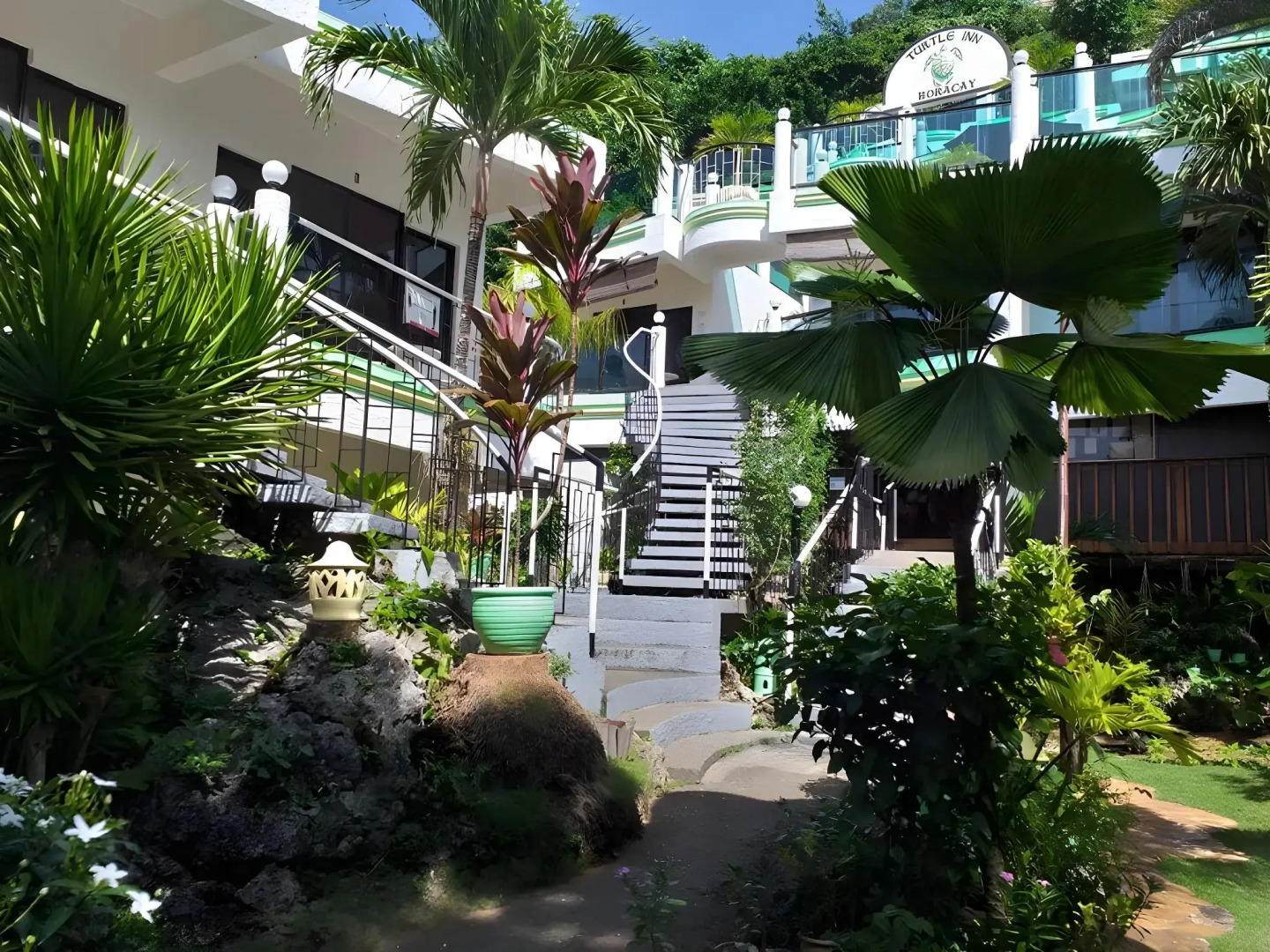 Photo - Turtle Inn Resort