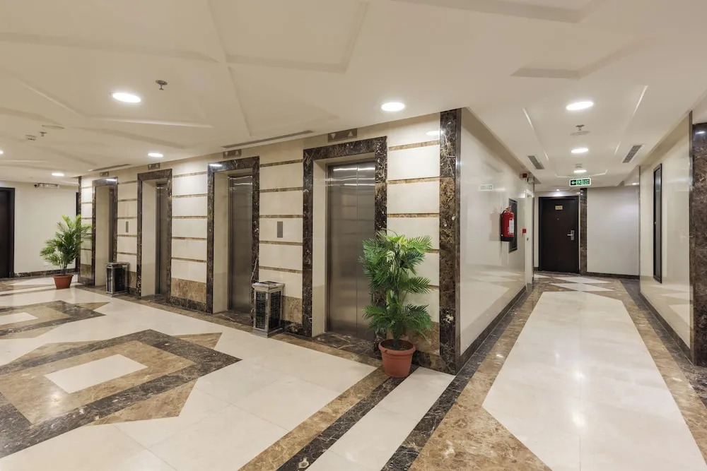 Photo - Snood Al Huda