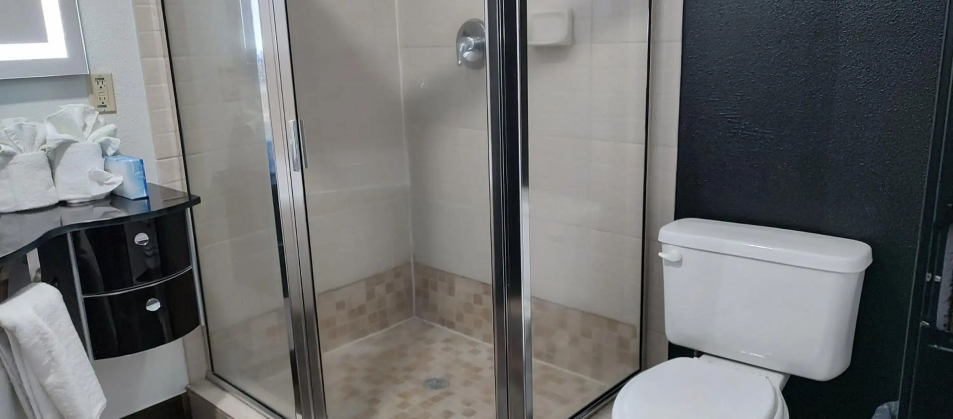 Photo - Sonesta Essential Savannah