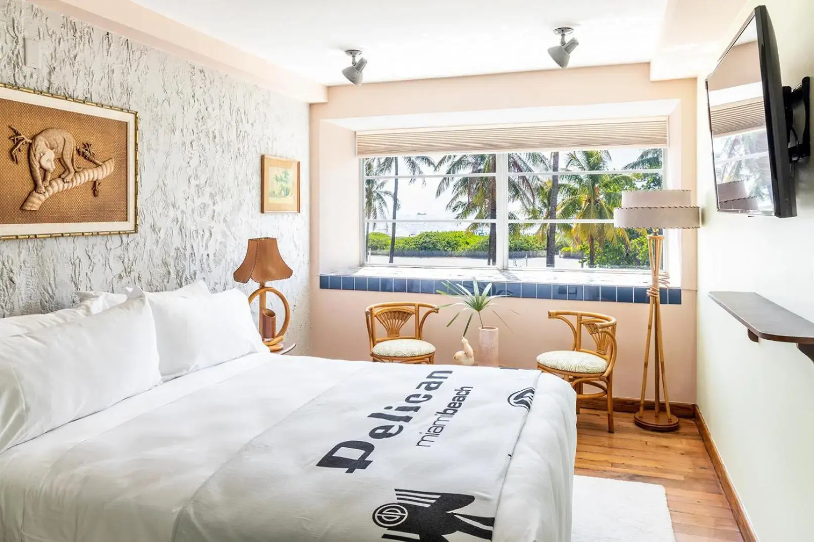 Photo - Pelican Hotel