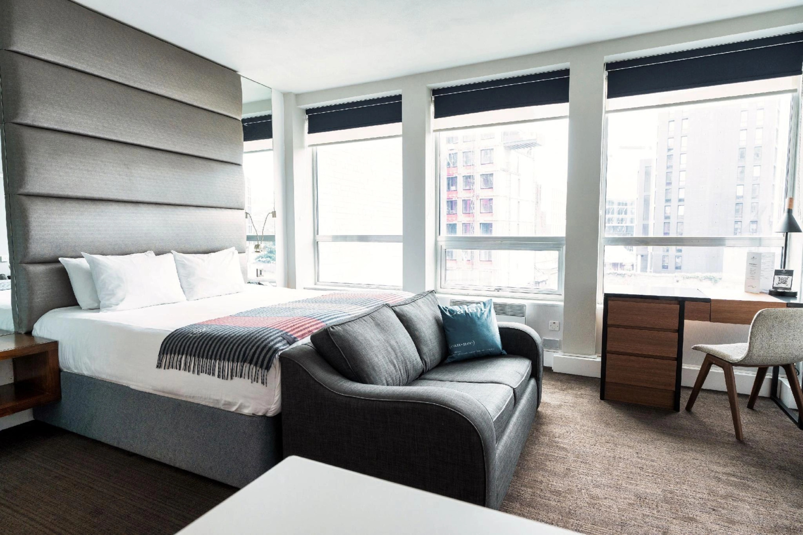 Photo - Sandman Signature Newcastle Hotel