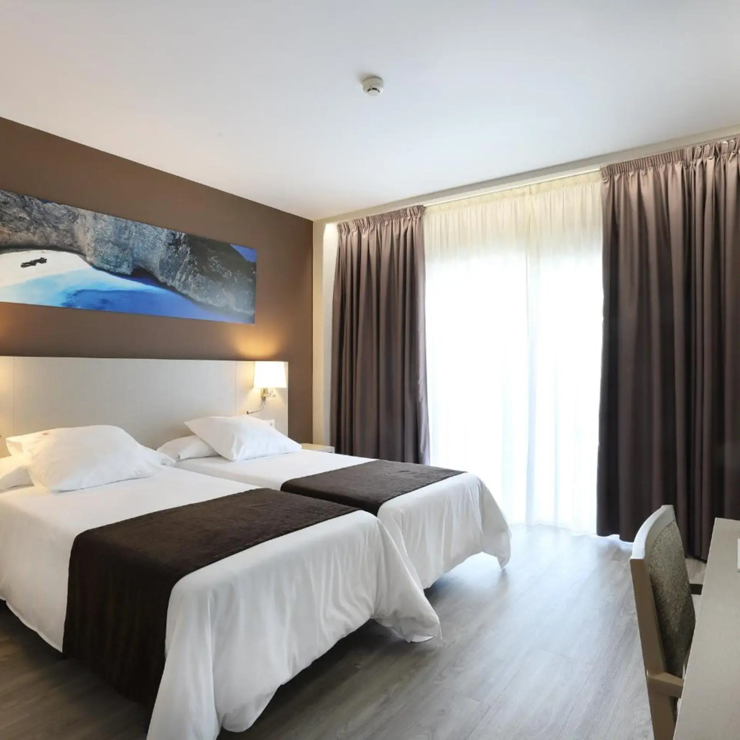 Photo - Helios Benidorm