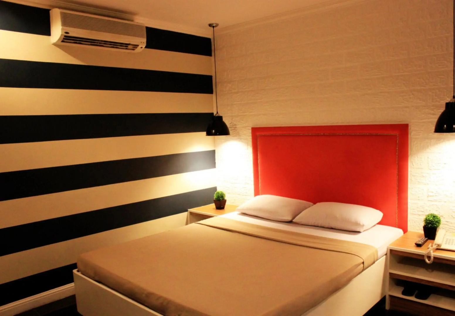 Photo - Urban Travellers Hotel