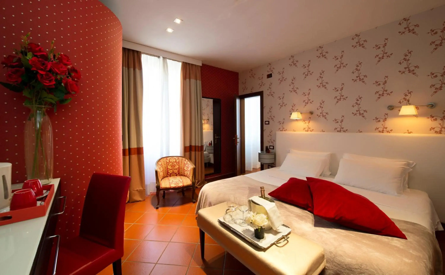 Photo - Hotel De La Pace, Sure Hotel Collection by Best Western