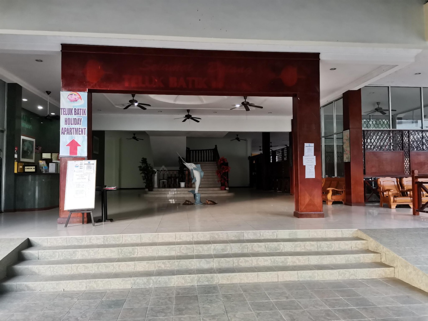 Teluk Batik Holiday Apartment
