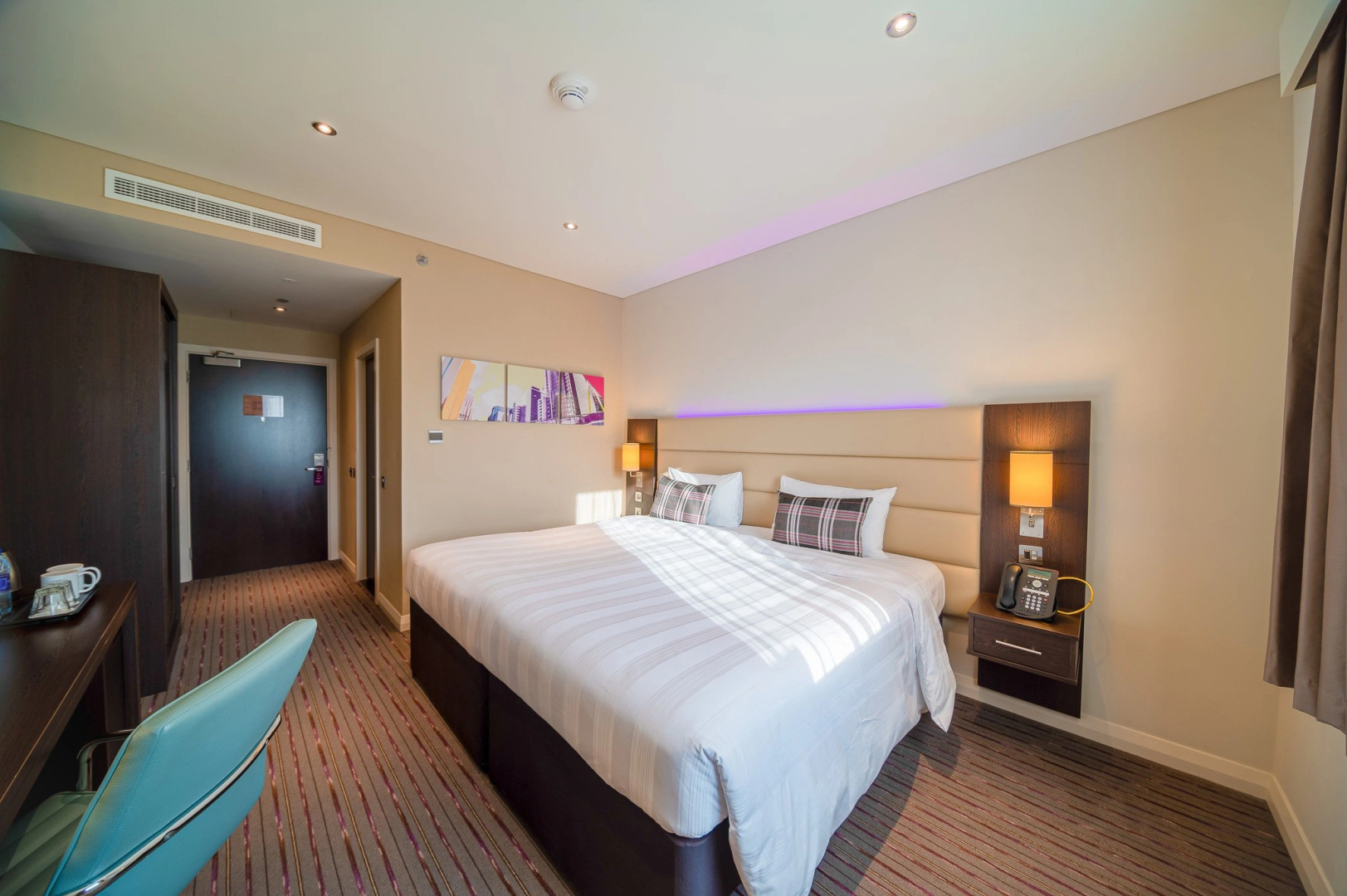 Foto - Premier Inn Dubai Al Jaddaf