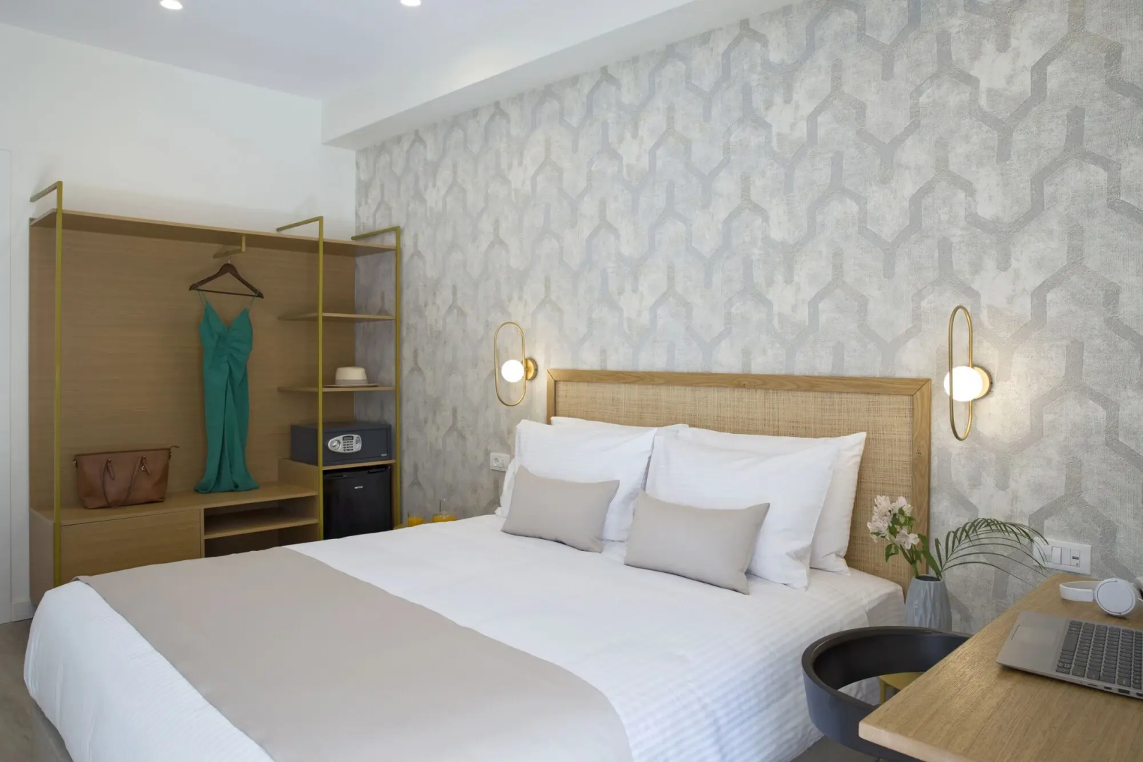 Photo - Hypnos Inn Athens