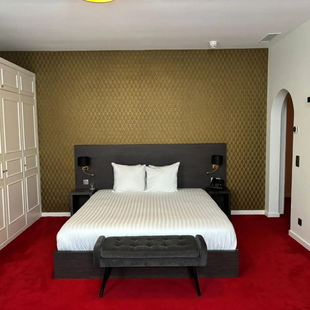 Photo - La Bourse Hotel