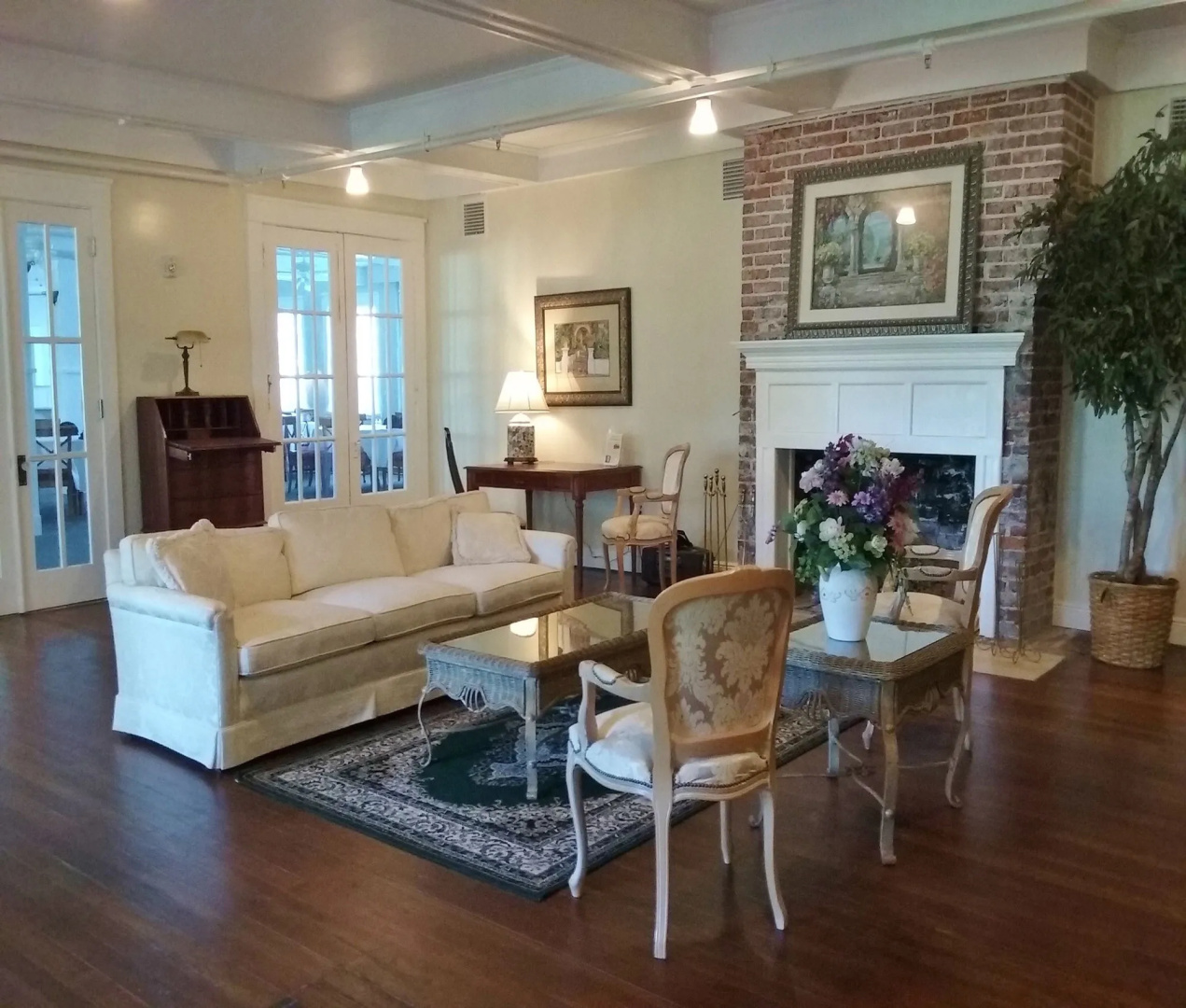 Photo - Crystal Bay Historic Hotel