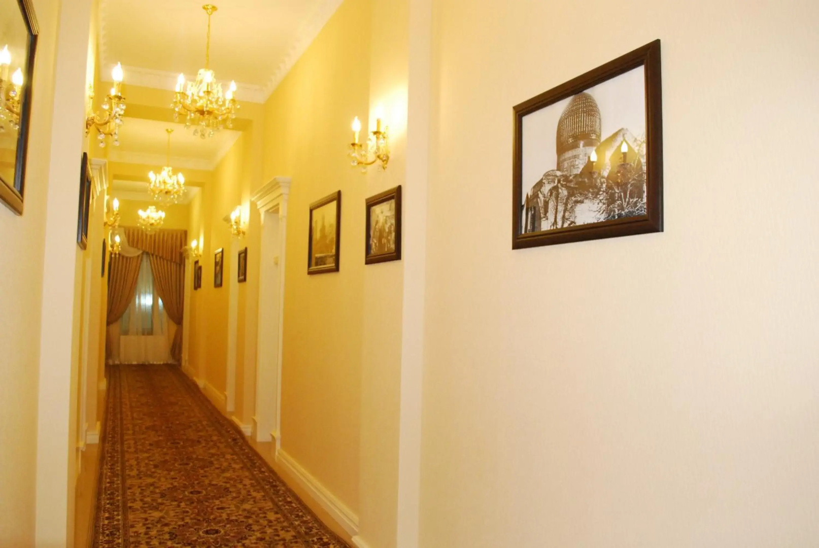 Photo - Jahon Palace