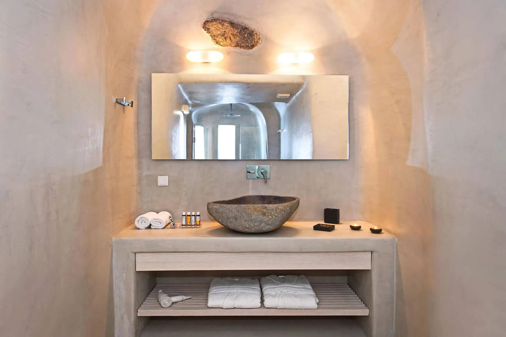 Photo - Porto Fira Suites