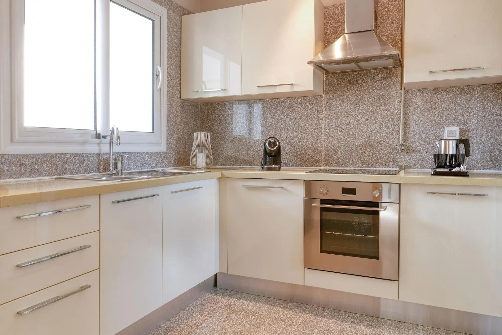 Foto - ADAM Hotel Suites