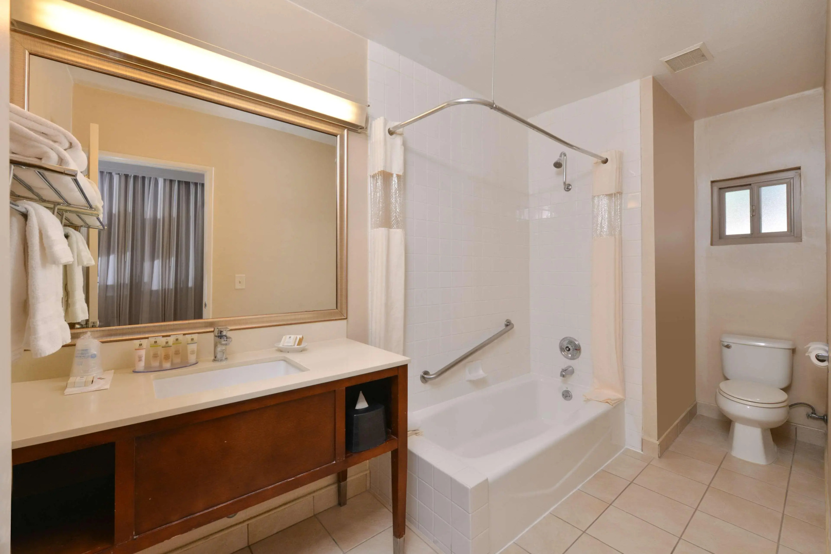 Foto - Best Western Royal Palace Inn & Suites