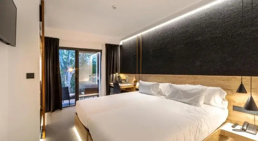 Photo - Hotel Silgar 92