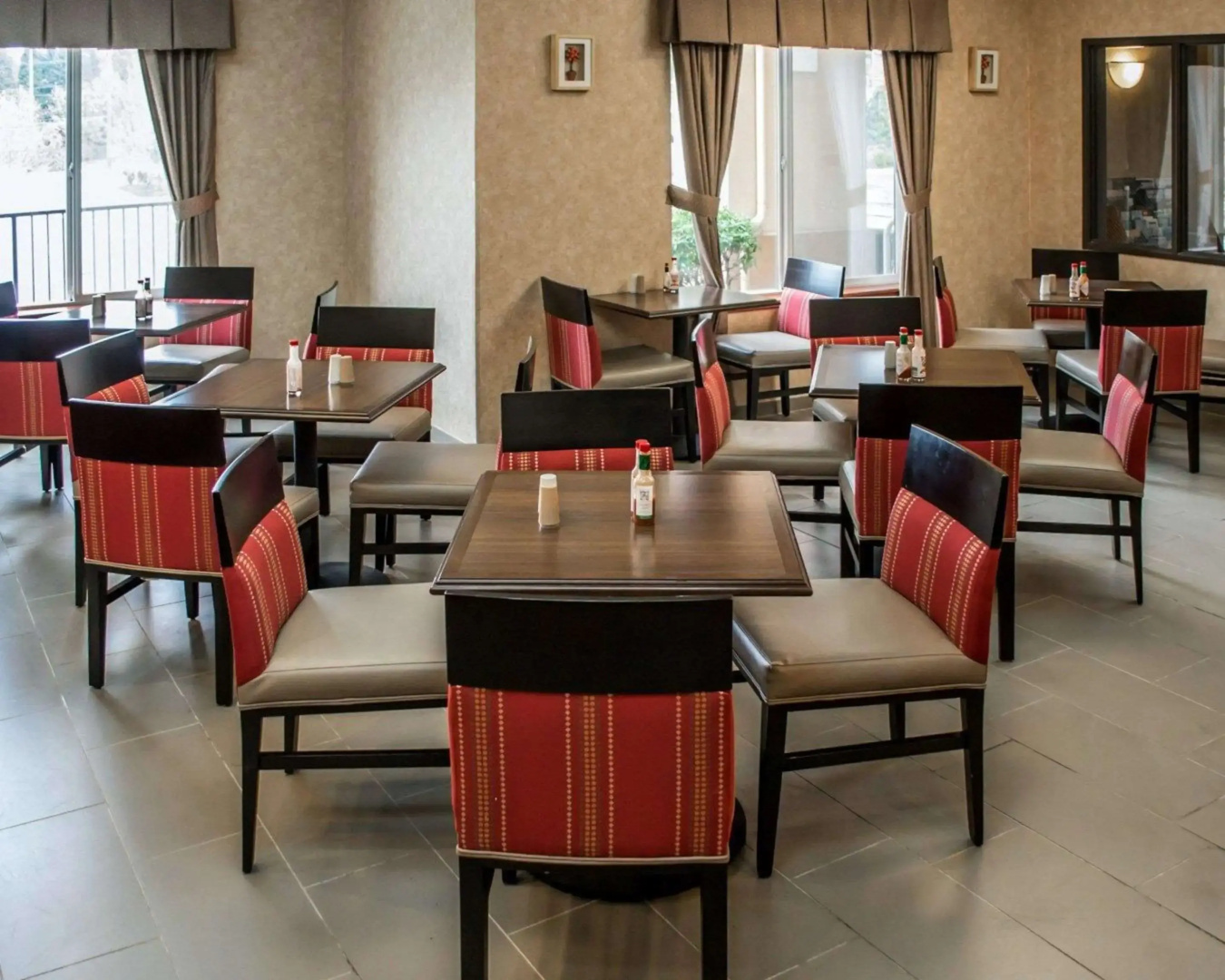 Foto - Comfort Suites Portland Southwest