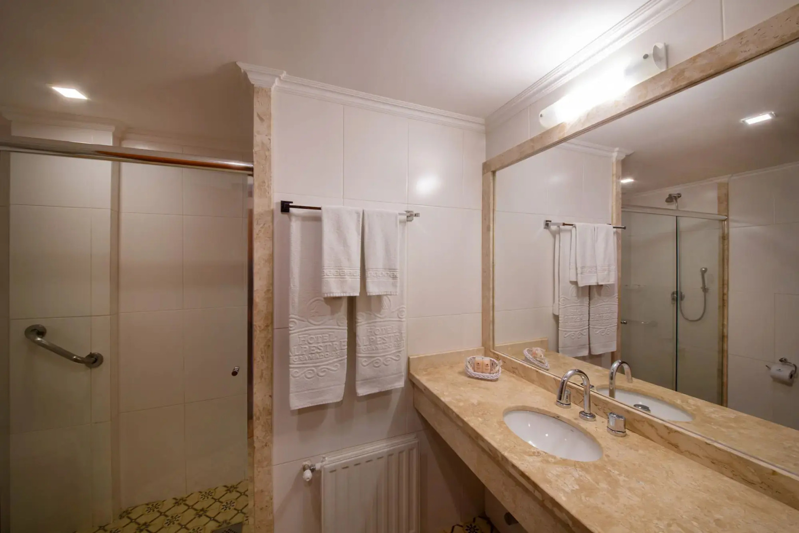 Foto - Hotel Alpestre