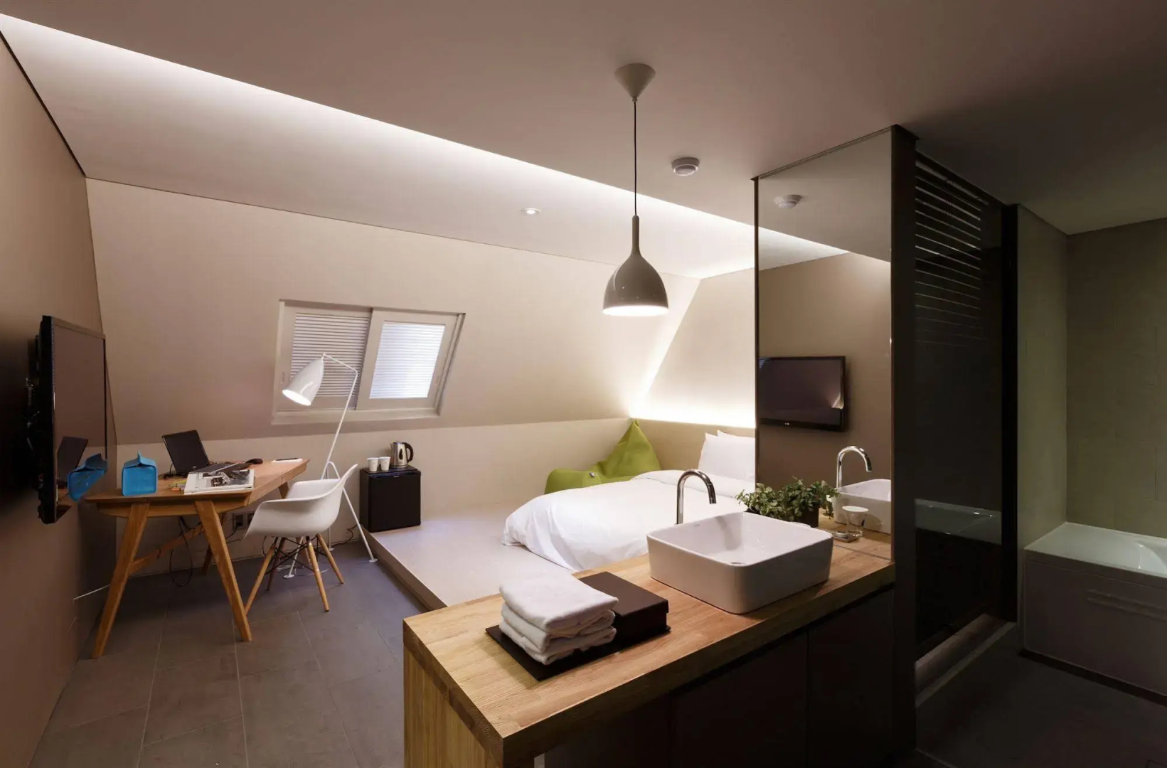 Photo - Seocho H hotel