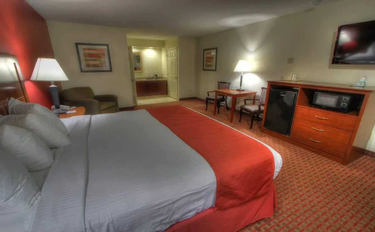 Foto - Crossroads Inn & Suites