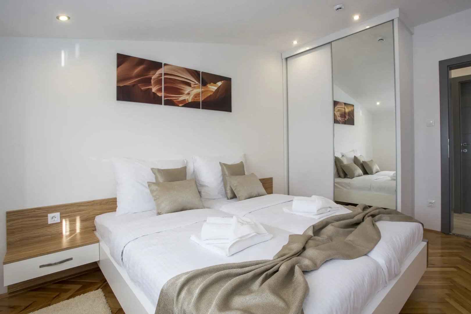 Photo - Adrion Aparthotel