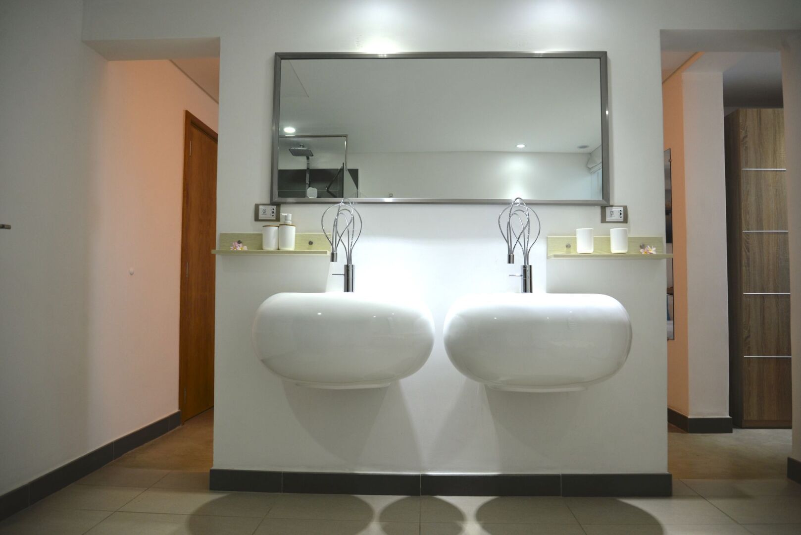 Photo - Toparadis Guest House