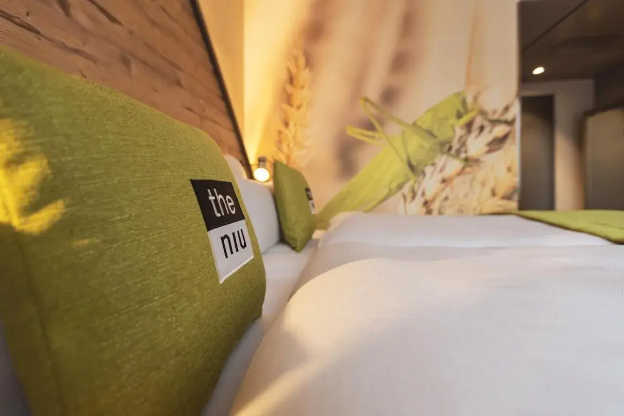 Photo - Holiday Inn – the niu, Mill Cologne Mülheim by IHG