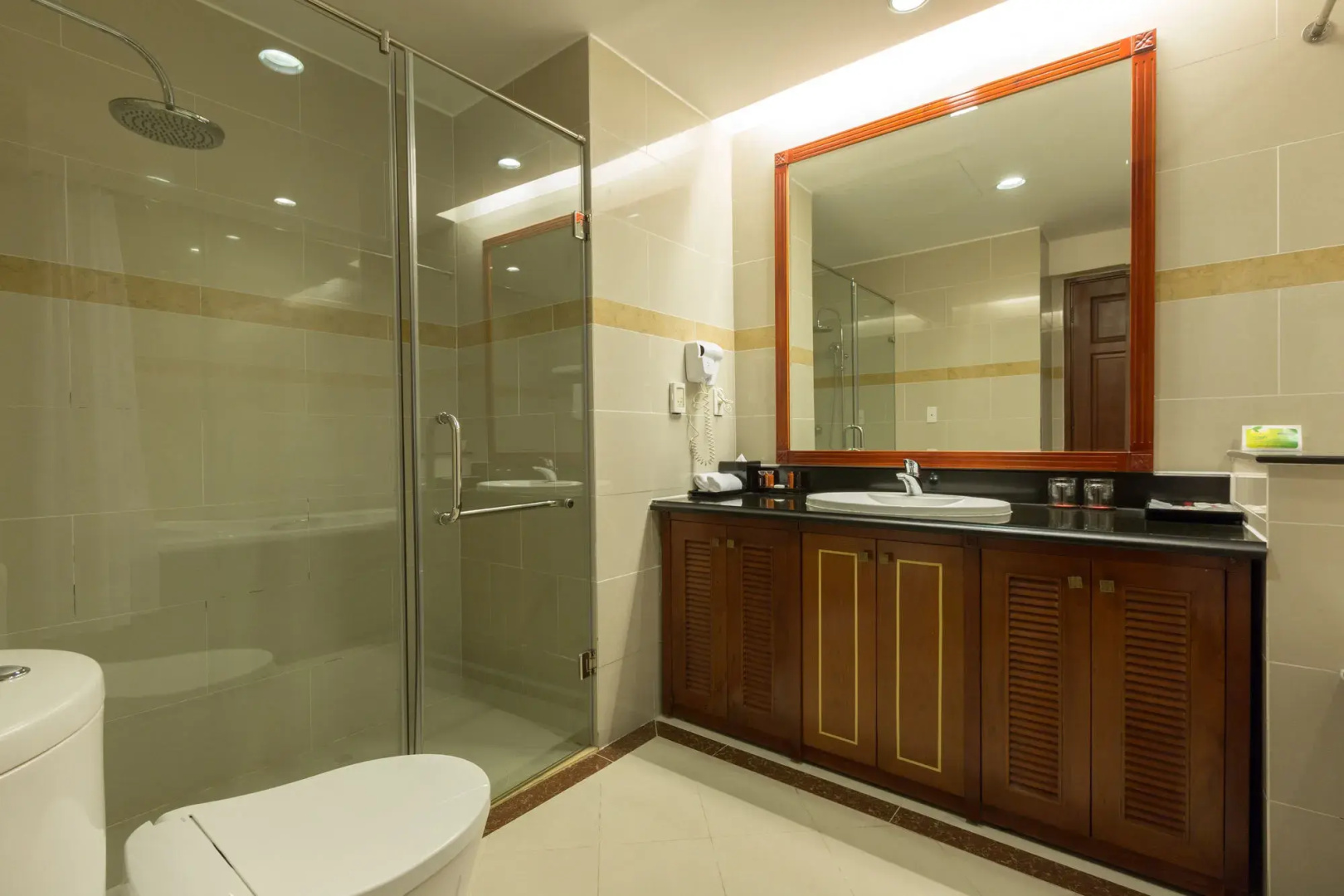 Photo - Tan Son Nhat Saigon Hotel
