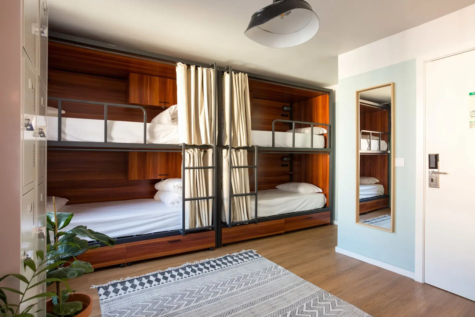 Photo - Secret Patio Lisbon