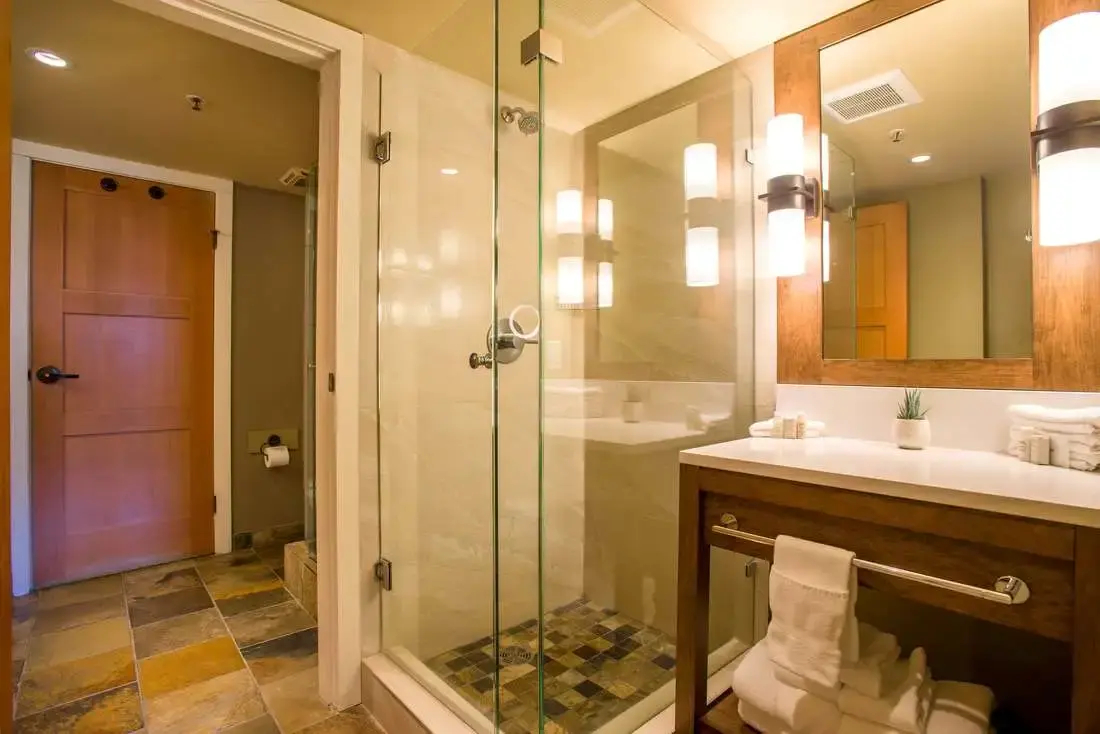 Photo - Sundial Hotel