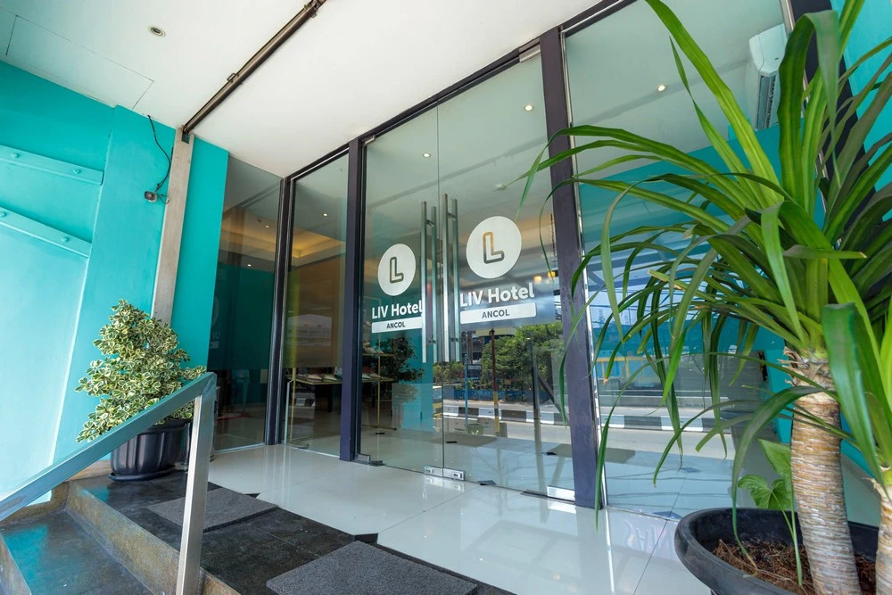 Photo - Sans Hotel Liv Ancol by RedDoorz