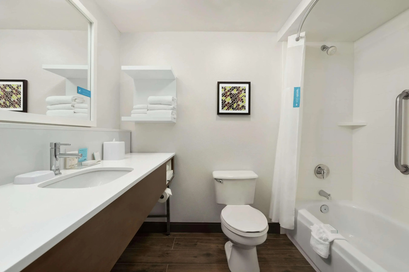 Photo - Hampton Inn Portland-Airport