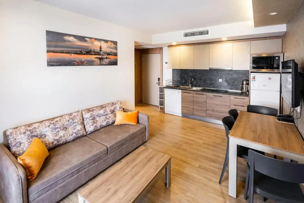 Photo - Golden World Suite Hotel