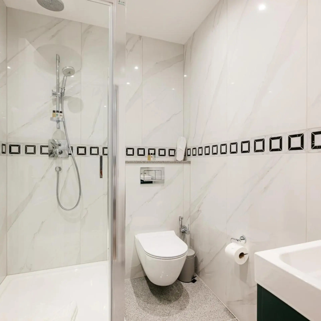 Photo - Fountain House Apartments - Hyde Park, London