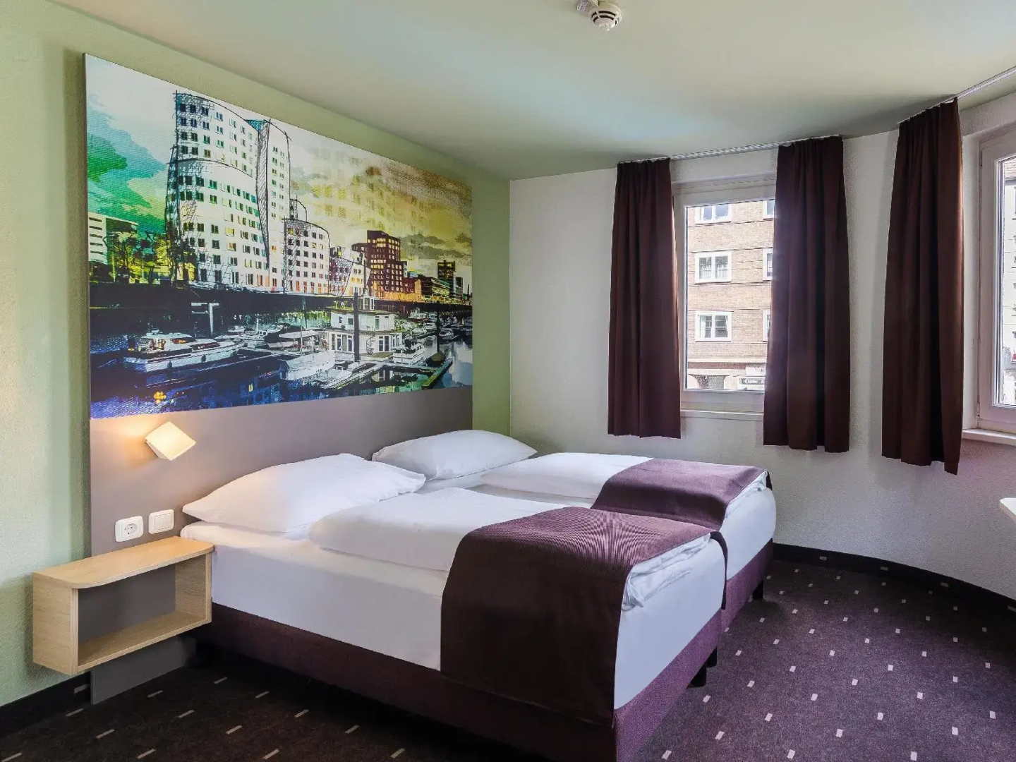 Photo - B&B Hotel Düsseldorf City-Süd
