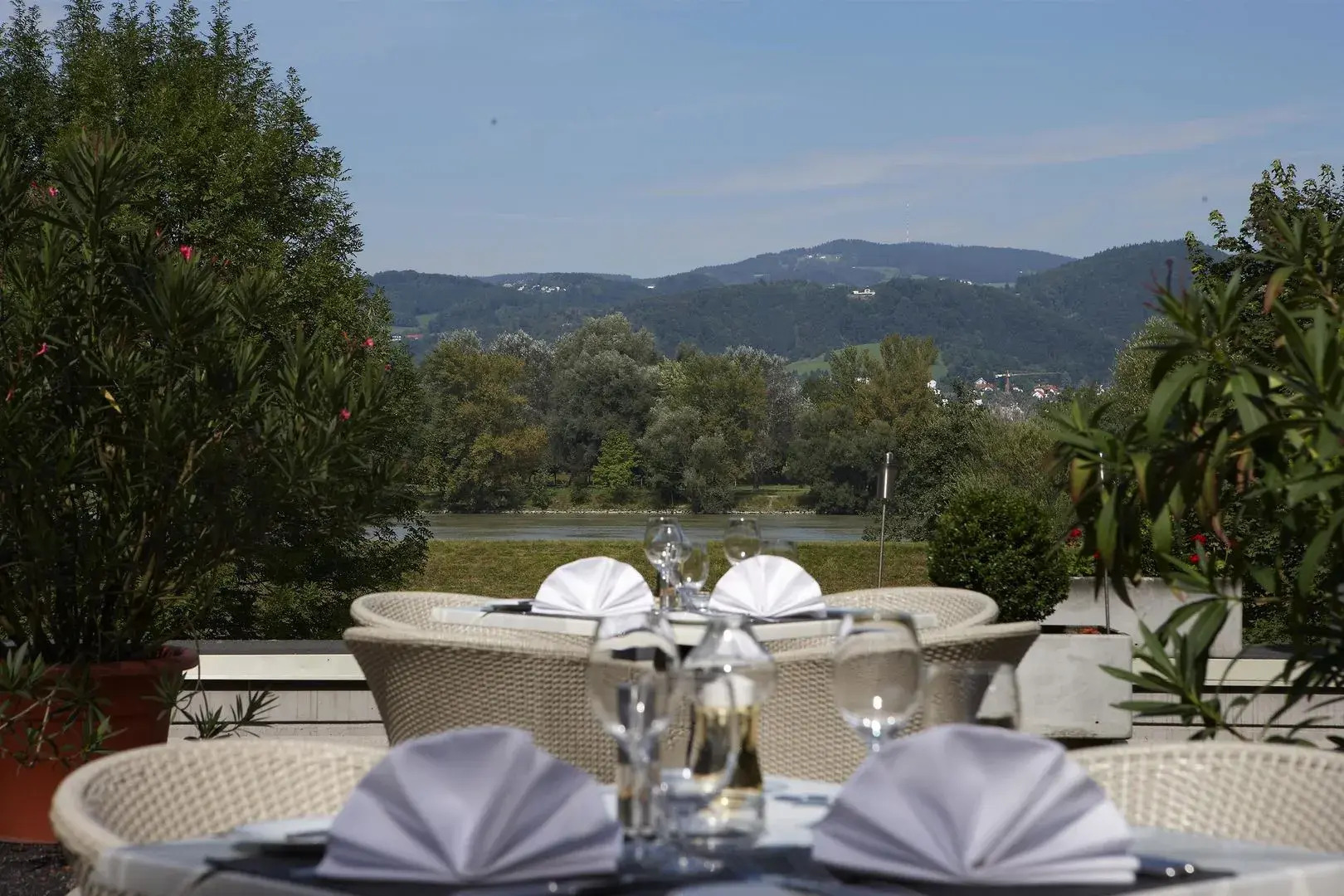 Foto - Trans World Hotel Donauwelle