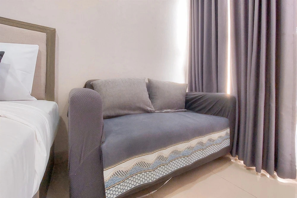 Stunning Studio Apartment At Transpark Bintaro