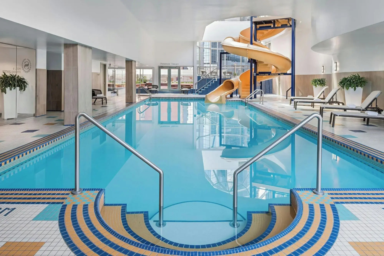 Foto - Sheraton Suites Calgary Eau Claire