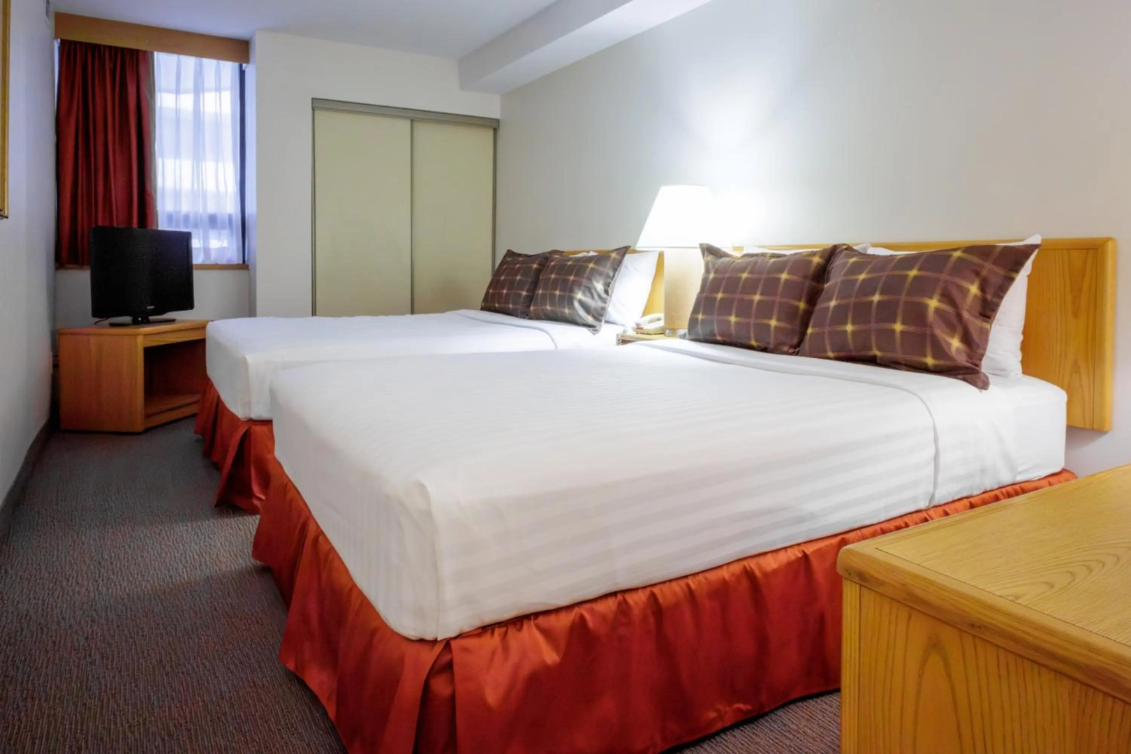 Photo - Cartier Place Suite Hotel