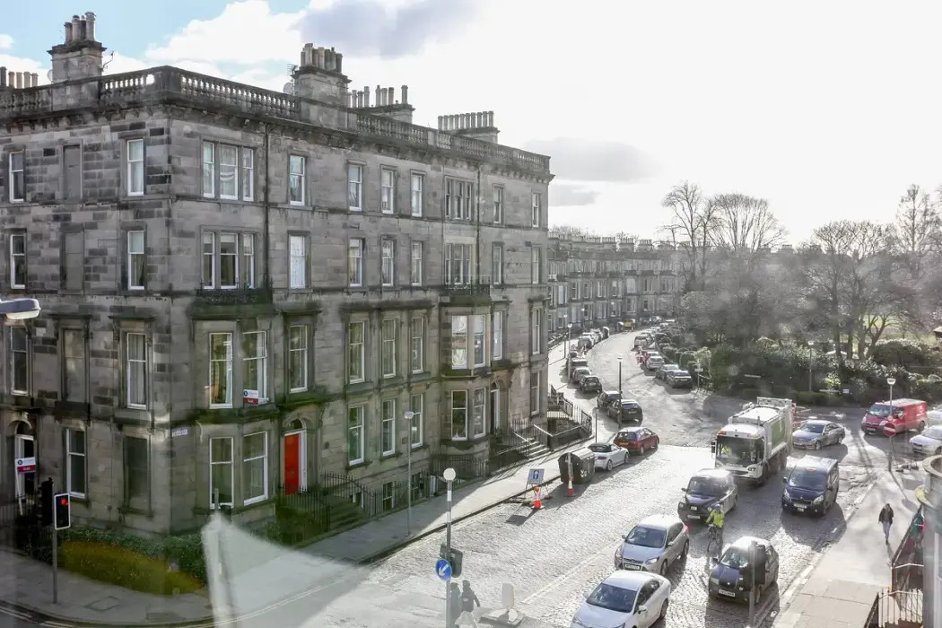 Photo - Revolver Edinburgh