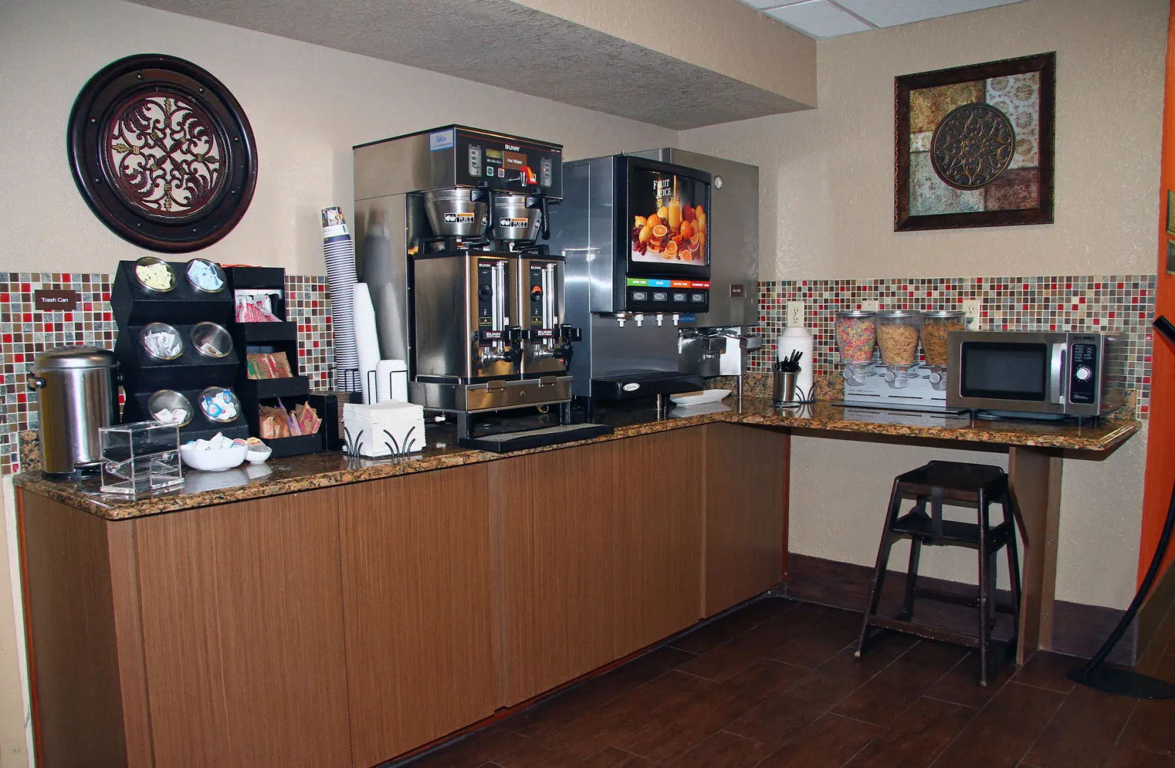 Foto - Best Western Plus Universal Inn - Free Shuttle to Universal Studios!