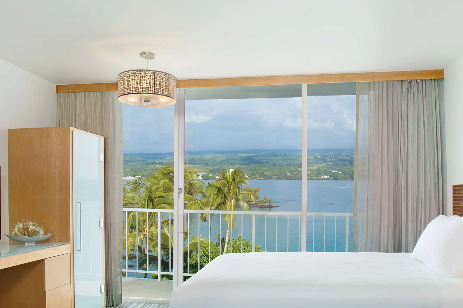 Photo - Grand Naniloa Hotel, a Doubletree by Hilton