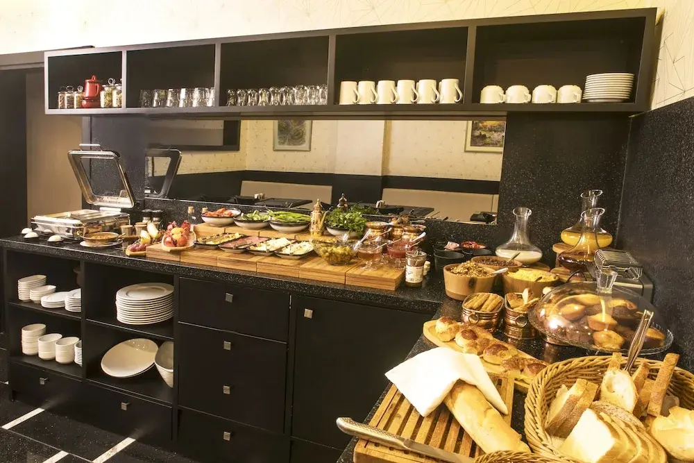 Photo - Elm Suite Hotel