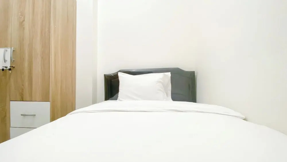 Comfortable and Nice 2BR Apartment at Podomoro Golf View