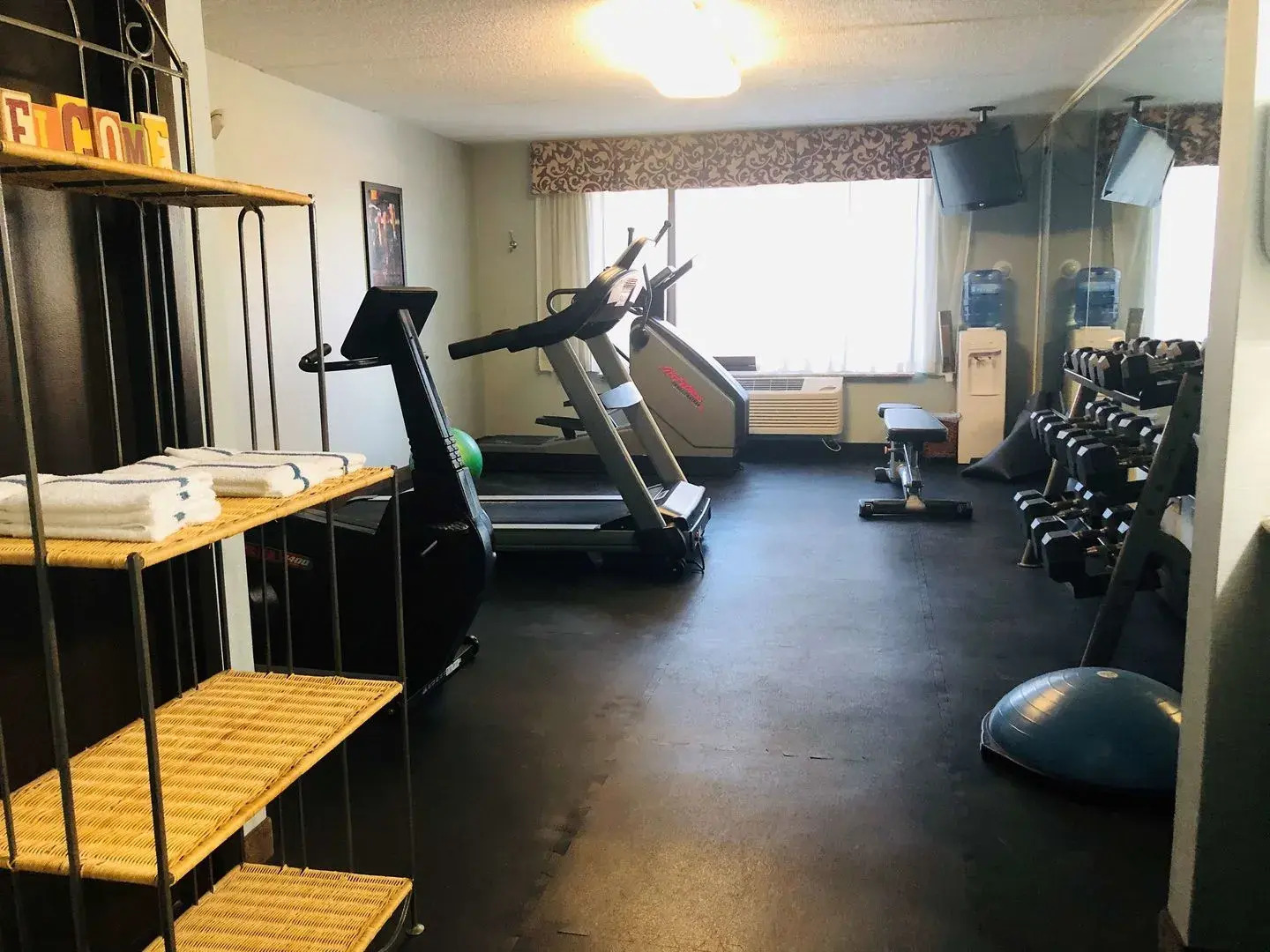 Photo - Holiday Inn Chicago Schaumburg by IHG