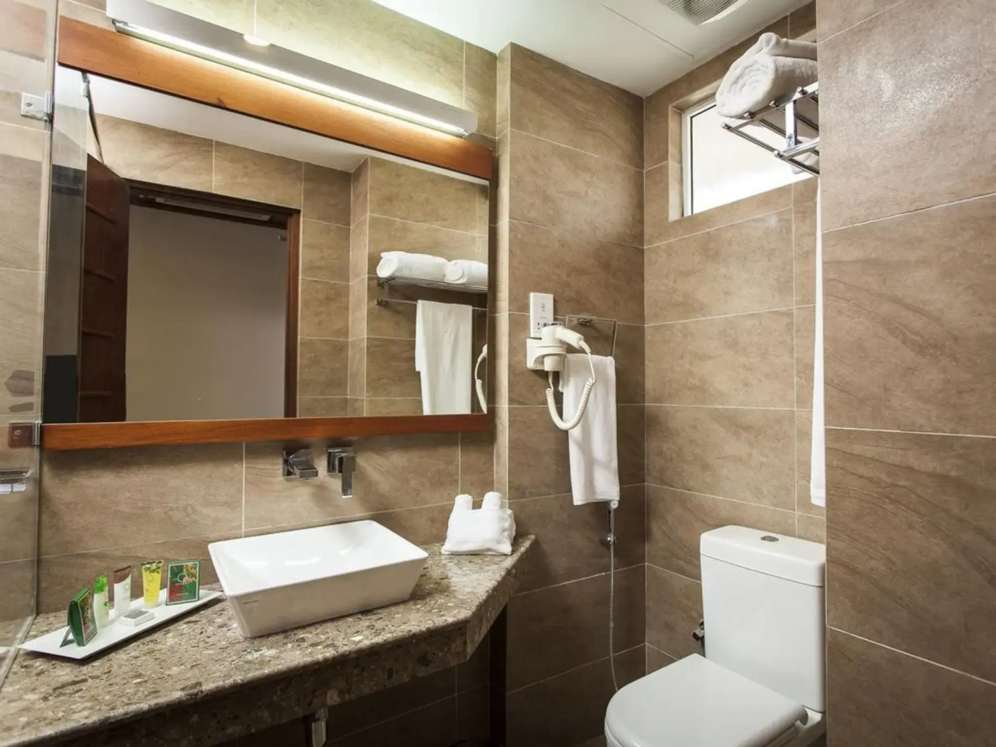 Photo - The Ocean Colombo - Guaranteed Sea View Rooms