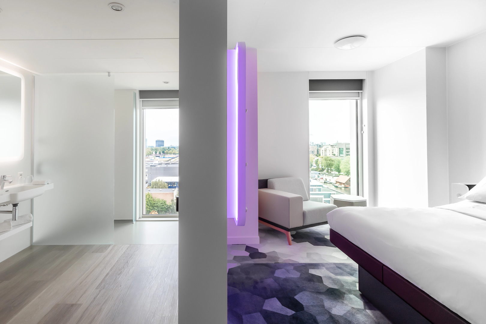 Photo - YOTEL Edinburgh