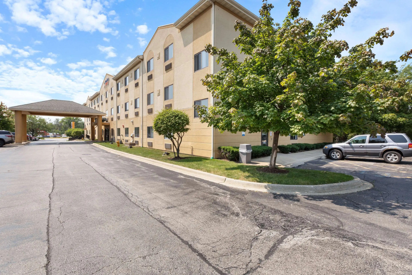 Photo - Comfort Suites Lombard - Addison