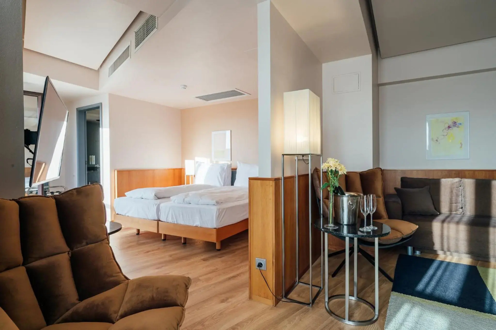 Photo - PeakTure Hotel Bucharest